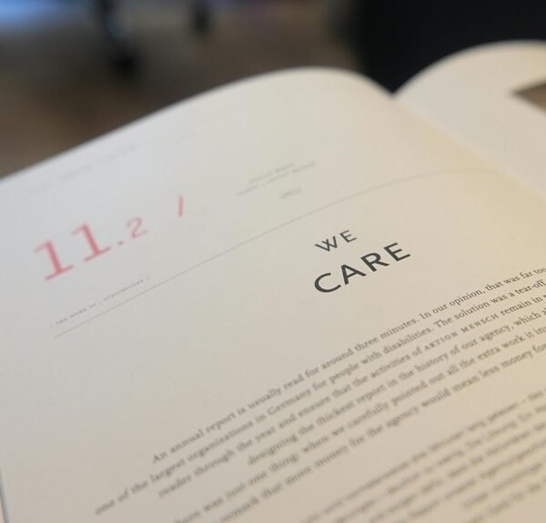 Front Page 4158785240 Red Report